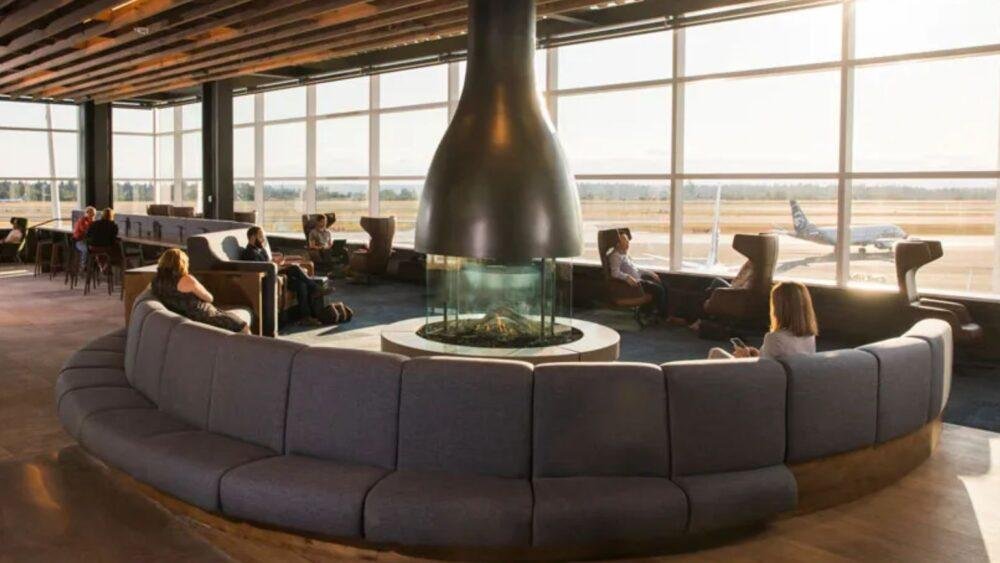 Alaska Lounge Seatac, Seattle (North Satellite) Access, Photos