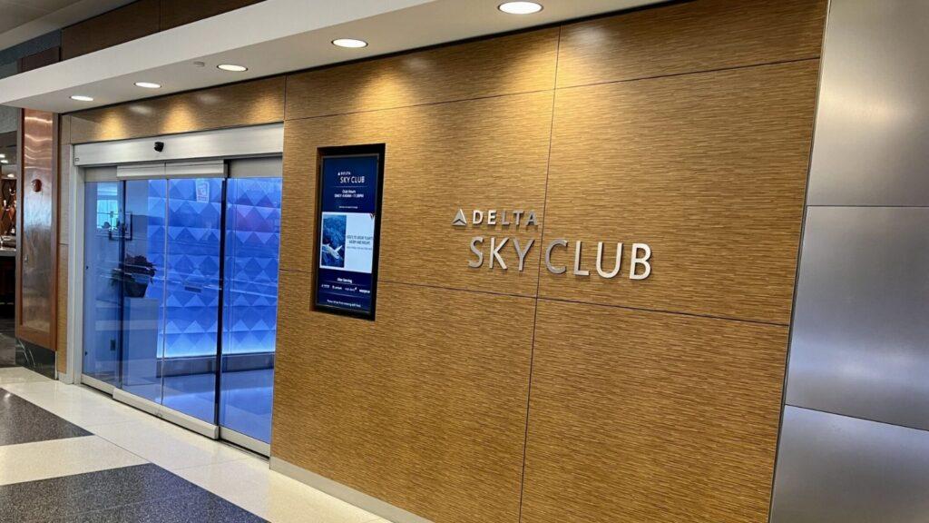 terminal 4 jfk delta sky club