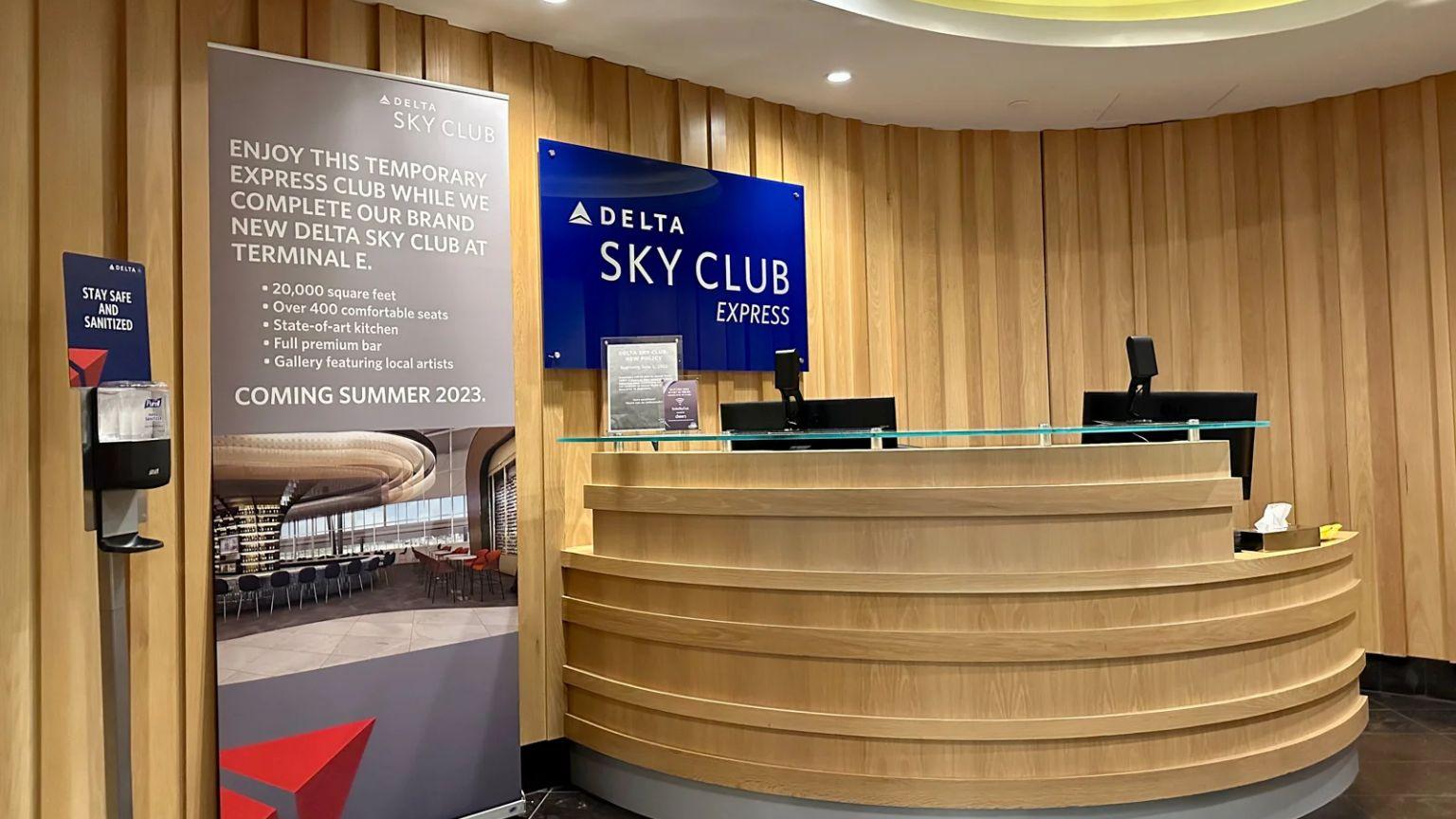 Delta Sky Club Express Boston Lounge, Terminal E