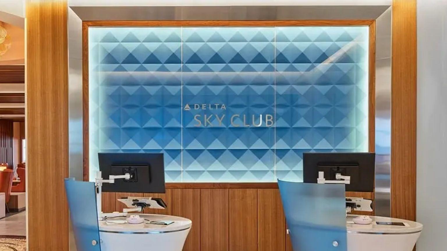 Delta Sky Club PBI Lounge, Concourse C