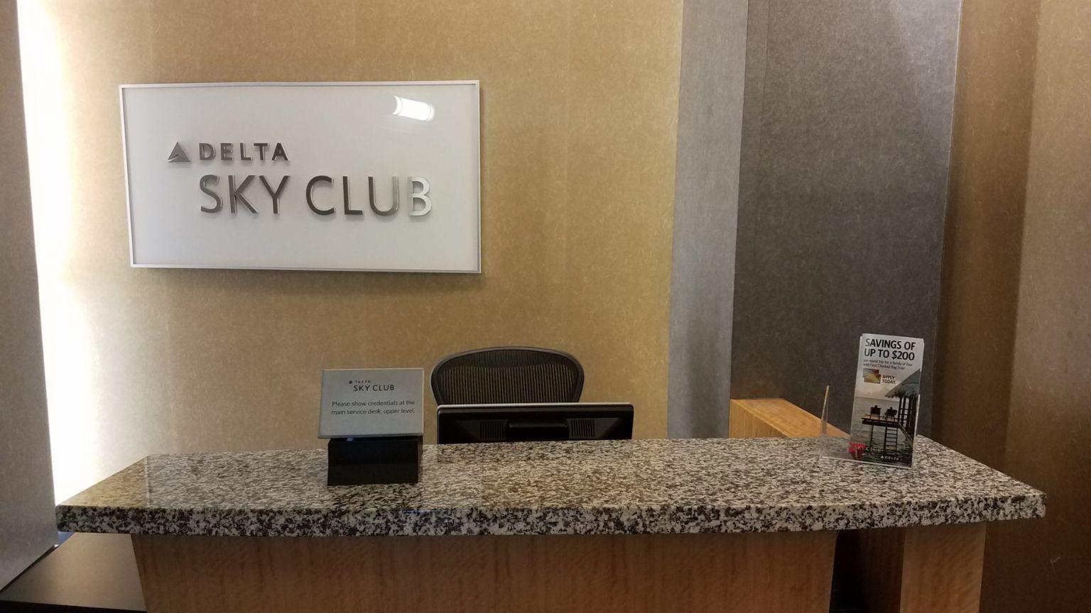 Delta Sky Club CVG Lounge, Main Terminal