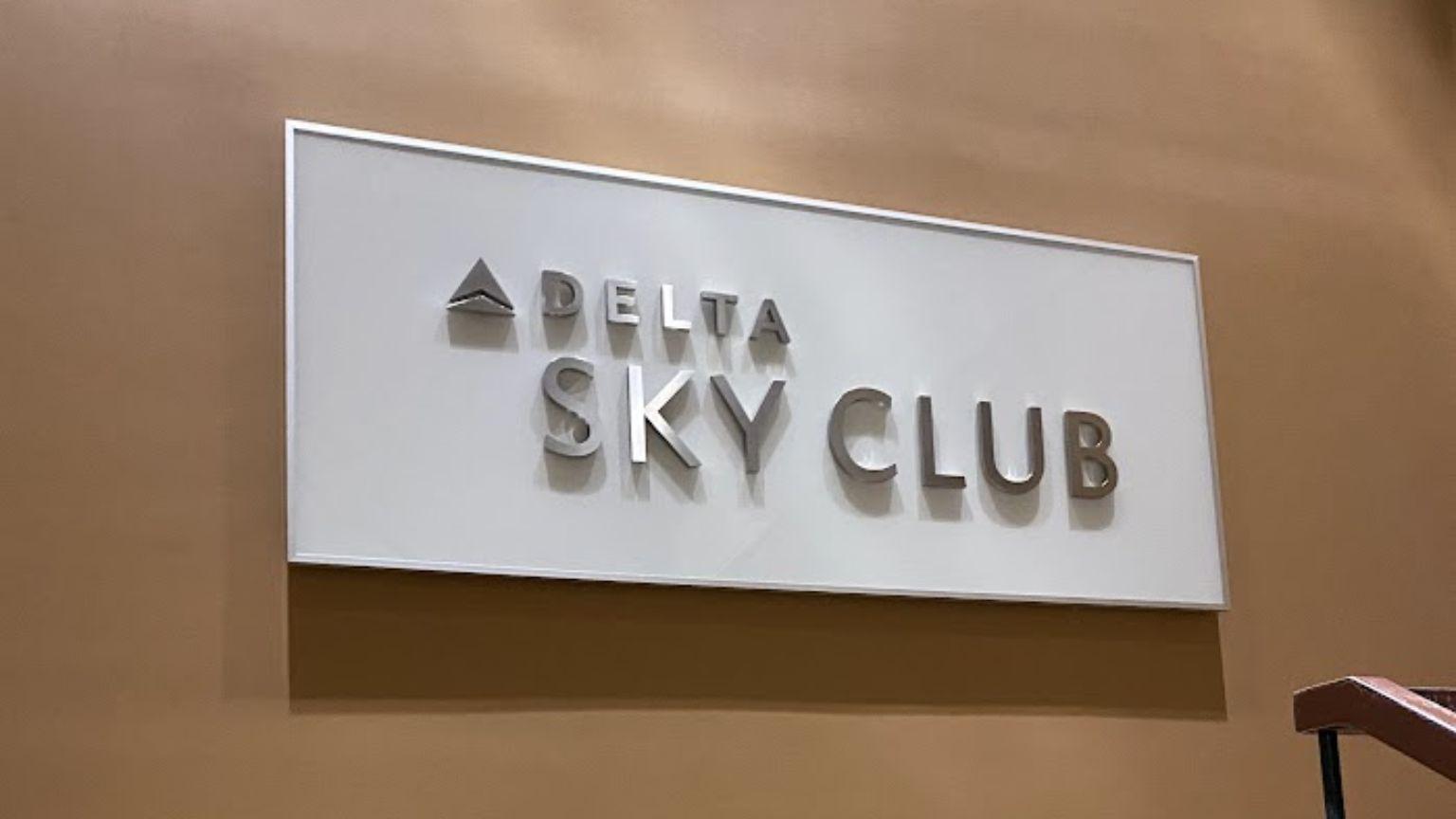 Delta Sky Club Lounge Orlando, T B