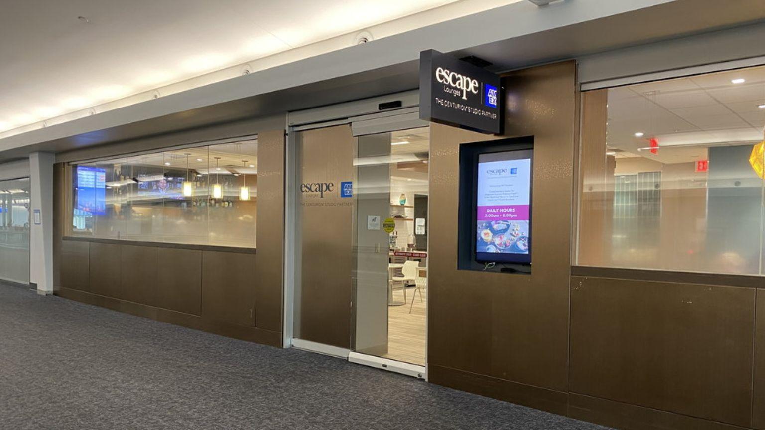 Escape Lounge CVG, Main Terminal – Concourse B