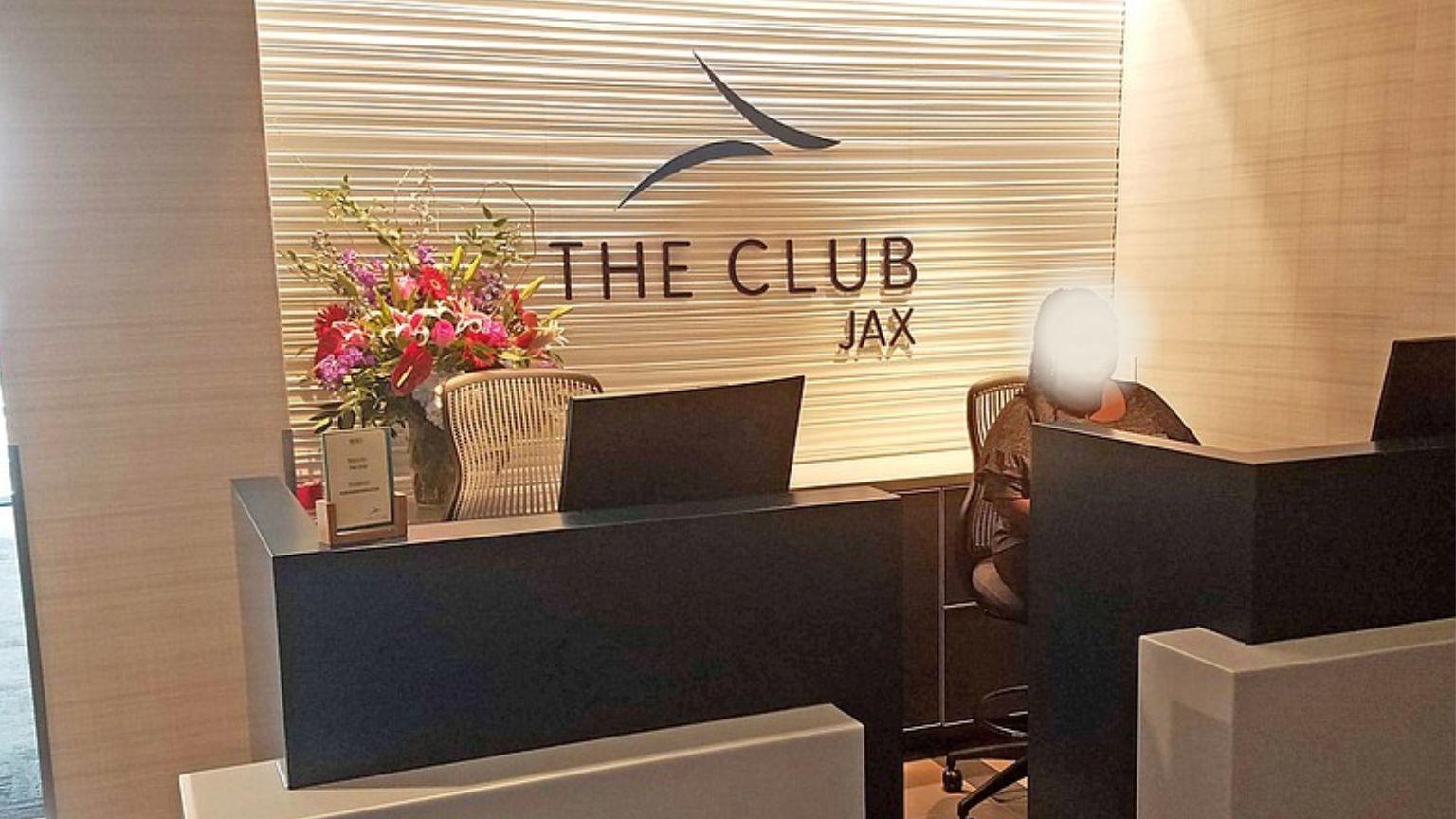 The Club JAX Lounge, Main Terminal – Concourse A