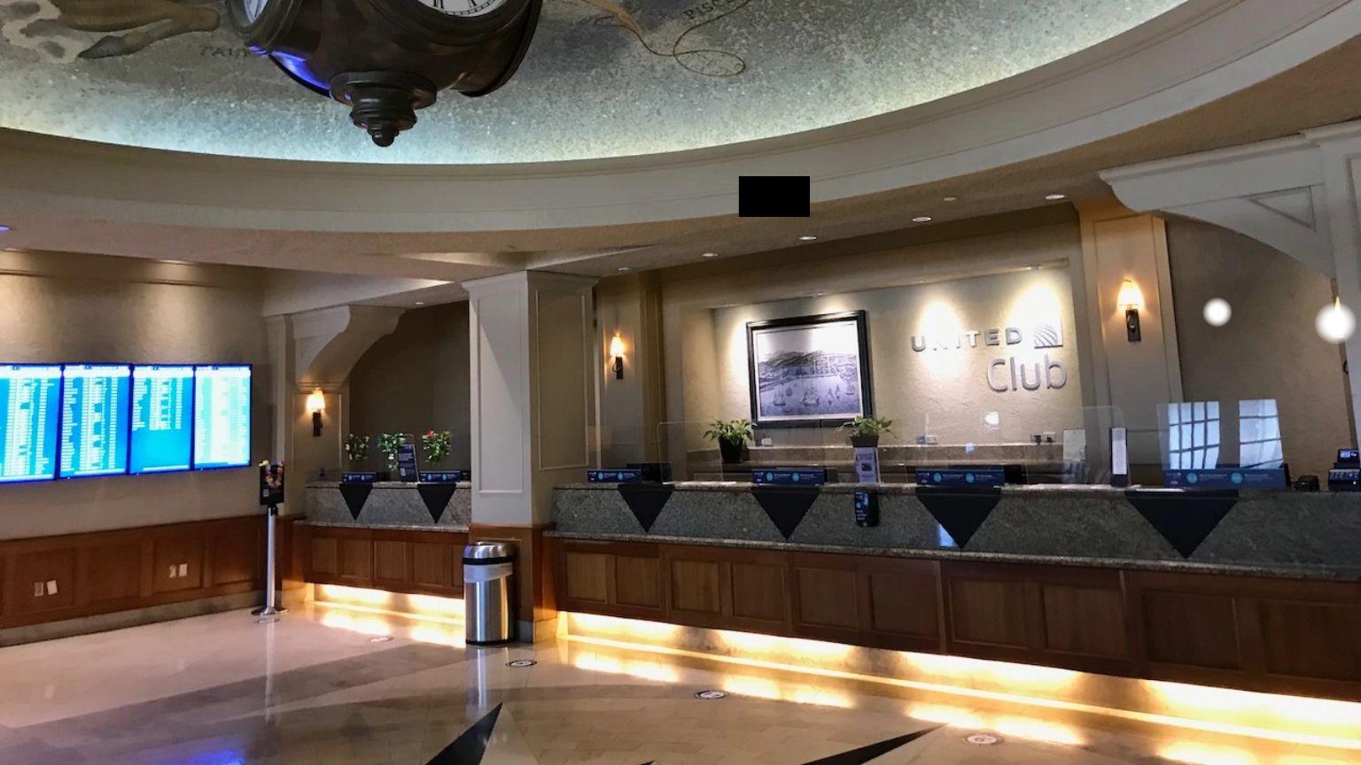United Club SFO Terminal 3 Lounge – Concourse F